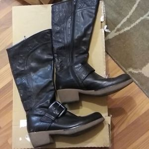 APEPAZZA KNEE HIGH BOOTS